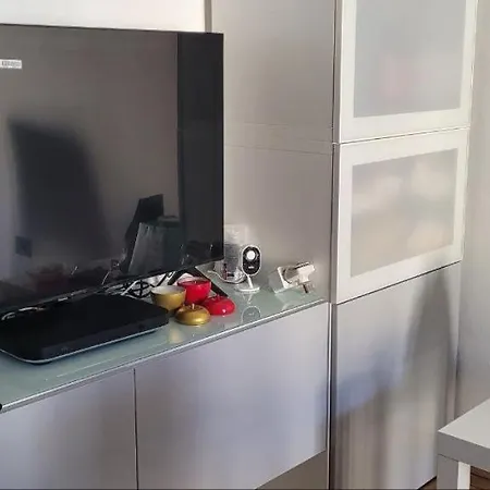 Privata Vicino Il Parco E Ai Servizi Quarto em Acomodações Particulares Florença